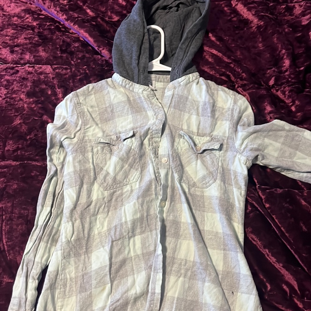 Green and grey plaid hooded flannel shirt